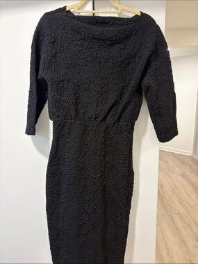 Badgley Mischka Black Textured Midi Dress
